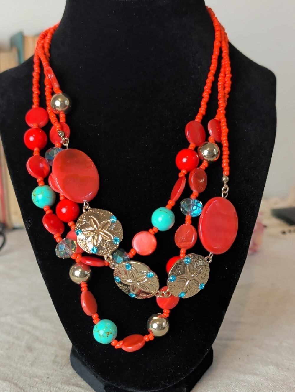 Vintage Coastal Boho Mermaidcore Necklace Coral Orange Beaded Sand Dollar